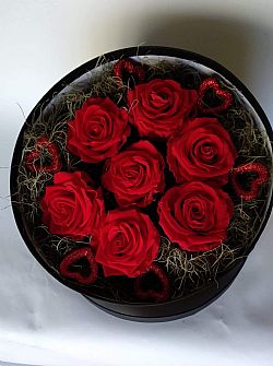 Black Box 2 - Καπελιέρα με 7 τριαντάφυλλα Ecuador 