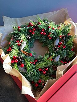 Christmas Wreaths - Χριστουγεννιάτικο Στεφάνι (μεγάλο)-3
